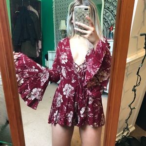 Red trumped sleeve floral print romper